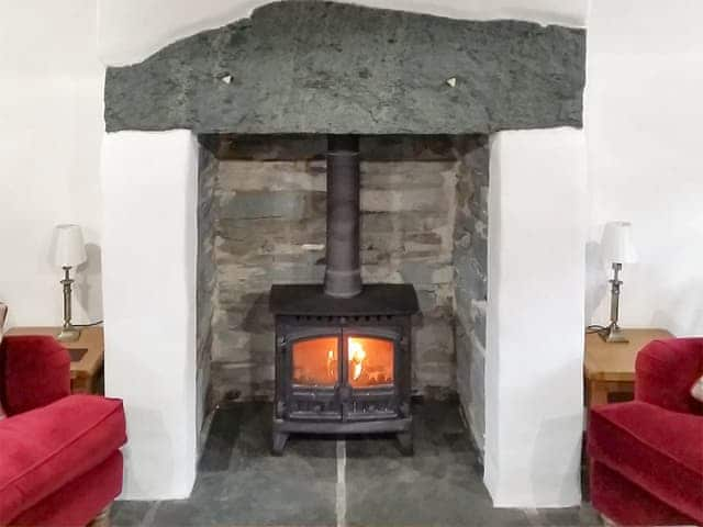 Cosy wood burner | Field House Cottage - Field House Cottages, Borrowdale, near Keswick