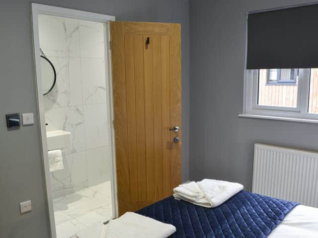 Double bedroom with en-suite | The Bunker, Otterburn