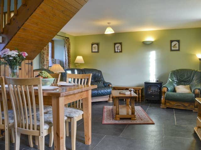 Welcoming living and dining area | Aunt Nell&rsquo;s Cottage - Spekes Valley Holidays, Hartland