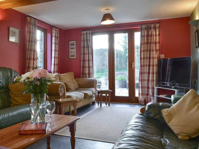 Speke's Retreat - 18827, sleeps 12 in Hartland.