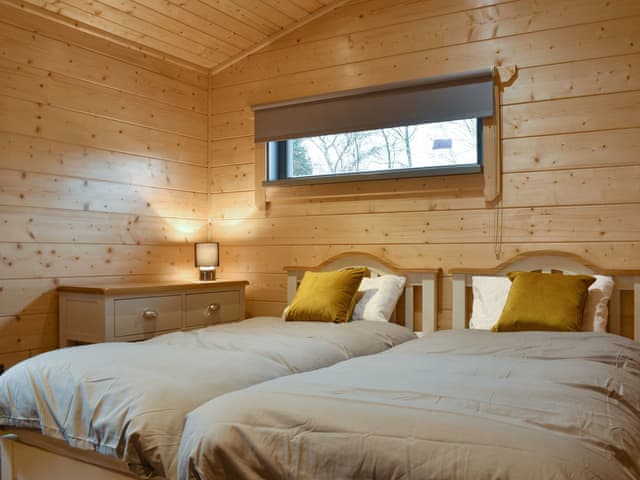 Comfortable twin bedroom | Cedar Lodge, Larch Lodge - Dale Garth Lodges, Mascalles, near Ulverston