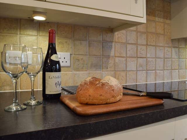 Kitchen | Spring Cottage, Bourton-on-the-Water