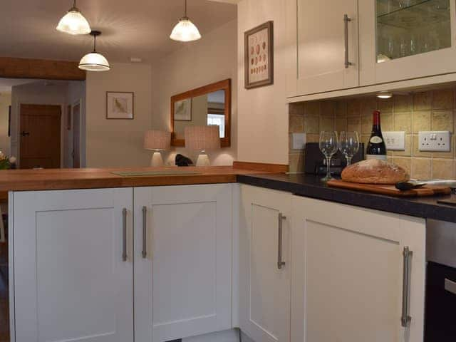 Kitchen | Spring Cottage, Bourton-on-the-Water