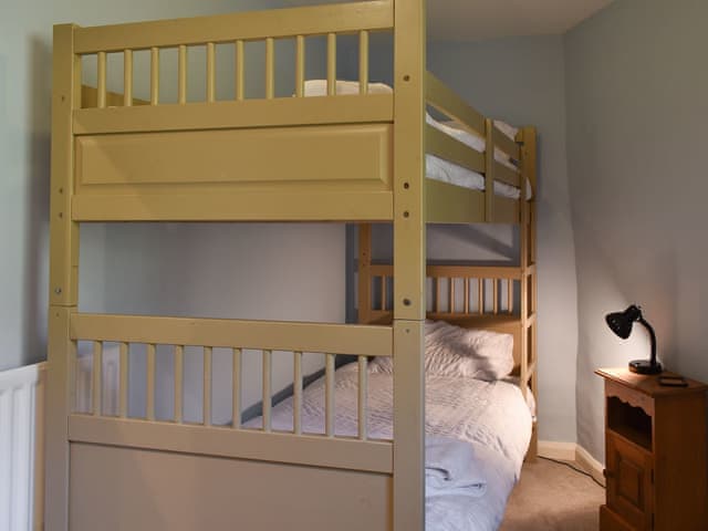 Bunk bedroom | Letterbox Cottage, Far Sawrey