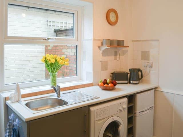 Well appointed kitchen | Broughs House, North Broomhill, near Amble