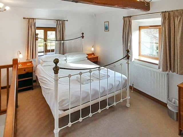 Double bedroom | Hay Loft - Church Farm Cottages, Lower Gresham