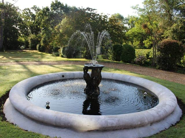 Beautifully restored Victorian fountain | Bodwen, Wootton Bridge, near Ryde