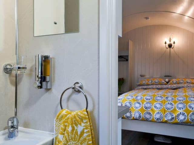 Shower room | Derwent - Lake View Shepherds Huts, Millbeck, near Keswick