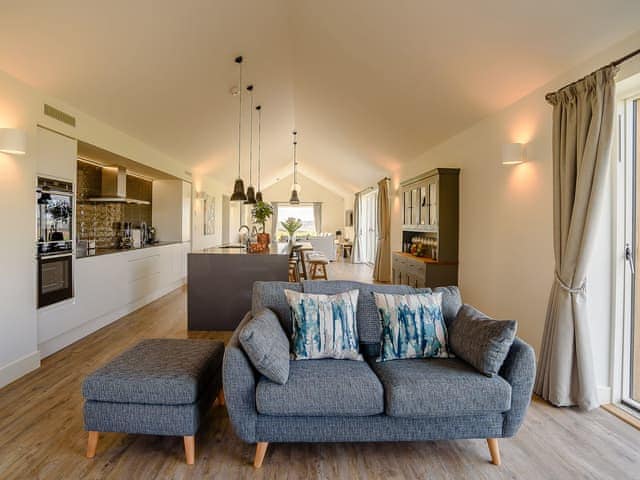 Open plan living space | The Gallops - Ilsley Farm Barns, East Ilsley, near Newbury