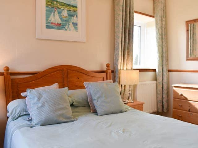 Double bedroom | Linhay - Trecan Farm Cottages, Lanreath, near Looe