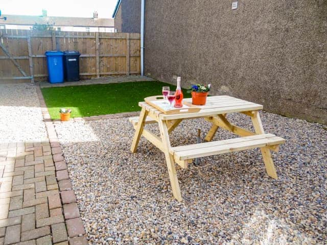 Sitting-out-area | Robins Nest, Broomhill, near Amble