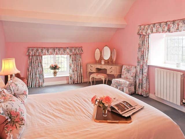 Relaxing pretty double bedroom | The Wain House, Weston Rhyn, near Oswestry
