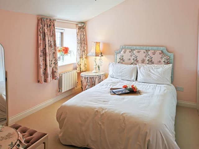 Inviting double bedroom | The Wain House, Weston Rhyn, near Oswestry