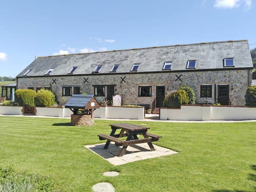 Attractive holiday home | Clouseau Cottage - Coppers Cottages, Lyme Regis