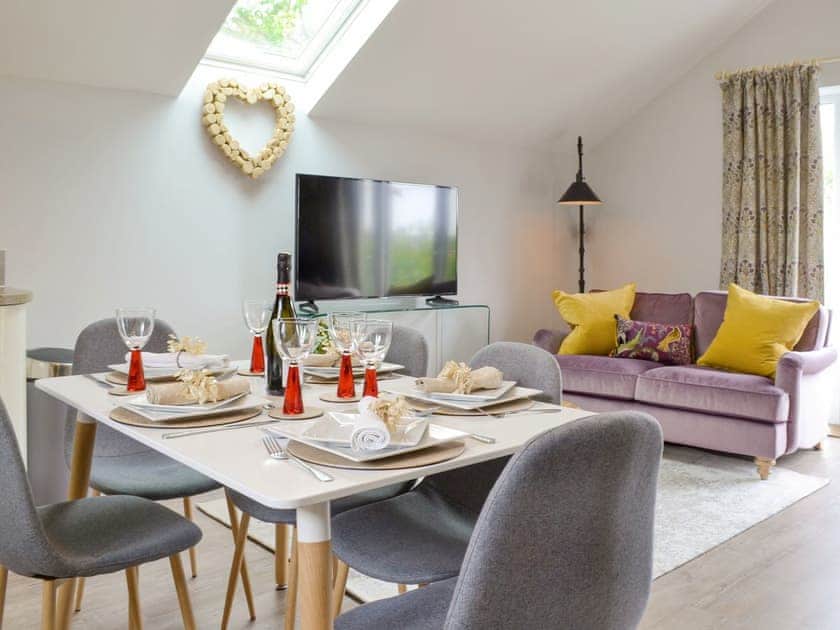 Stylish living and dining area | The Stables, Treator, near Padstow