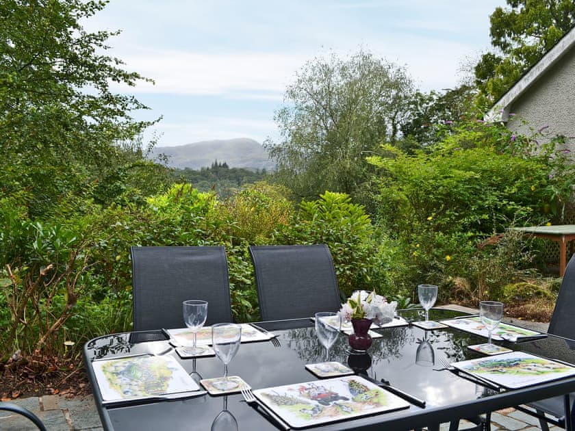 Lovely sitting-out-area with amazing views | Sheilings, Loughrigg, near Ambleside