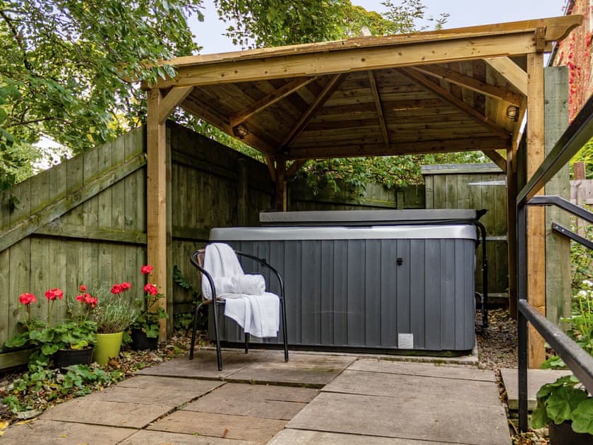 Luxurious hot tub | 1 Old Hall Cottage - Old Hall Cottages, Byers Green, near Durham