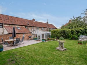Exterior | Bliss Cottage, North Creake, near Wells-next-the-Sea
