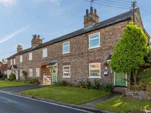 Exterior | Estate Cottage, Wheldrake, near York