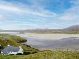 Exterior | Hebridean Hideaways- Carnish Lodge - Hebridean Hideaways, Carnish
