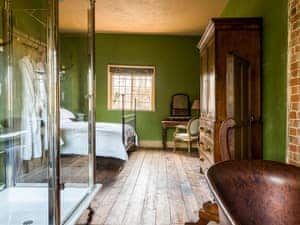 Master bedroom | The Scullery - St Giles House, Wimborne St Giles