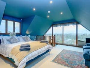 Double bedroom | River Test View, Wherwell