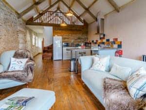 Open plan living space | The Cart House - Musselwick Farm, St Brides