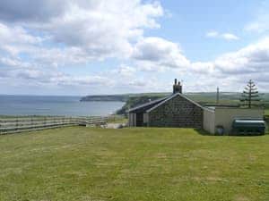 Exterior | Cresta Bungalow, Port Mulgrave near Whitby