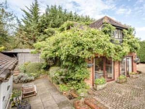 Exterior | The Gamekeepers Lodge - The Gamekeeper, Digswell