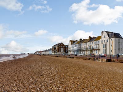 Set overlooking Hythe beach | Seaview, Hythe