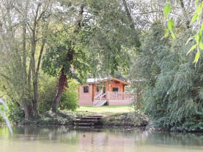 Exterior | Willow - Viaduct Fisheries, Somerton