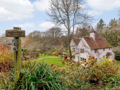 Exterior | Highlands Farmhouse, Dallington, near Heathfield
