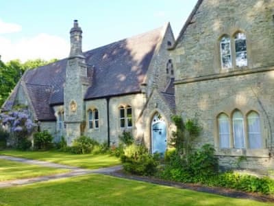 The holiday homes | The Old School House 1, The Old Kitchen, The Old School House Luxury AccommodationThe Headmasters Lodge - The Old School House A, Burwarton, near Br