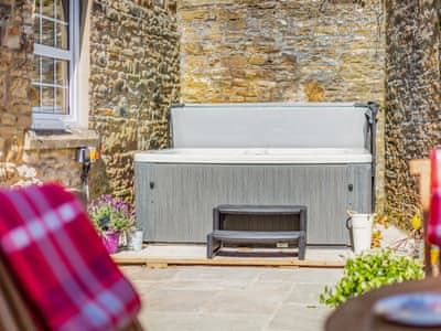Hot tub | Hillside Cottage, Haltwhistle