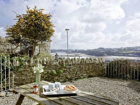 Stunning coastal views | 3 Harbour View, Newquay