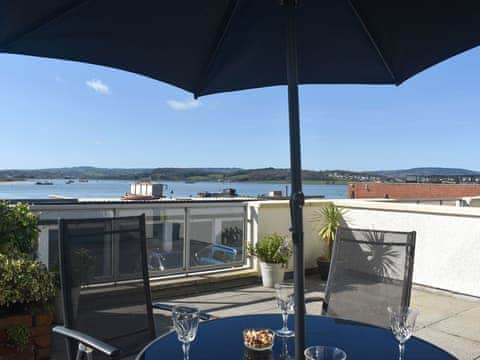 Balcony overlooking the mouth of the River Exe estuary | Pierhead View, Exmouth