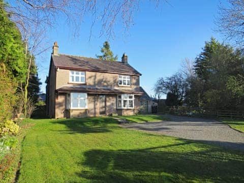 Spacious, detached holiday property | Moor House, Yanwath, near Penrith