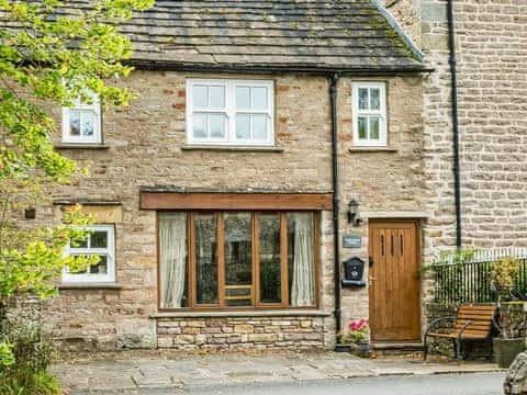 Wonderful holiday home | Castle House Cottage, Hartley, near Kirkby Stephen