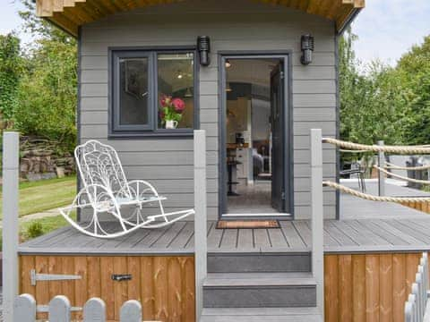 Exterior | Jacks Shepherd Hut - Ponsford Ponds, Knowle, near Cullompton