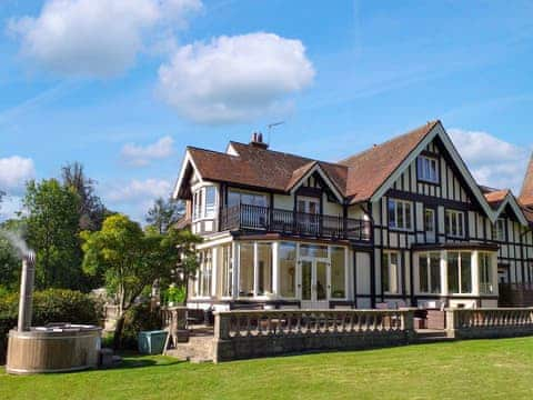 Spacious Victorian villa set in a 9 acre estate | Bodwen, Wootton Bridge, near Ryde