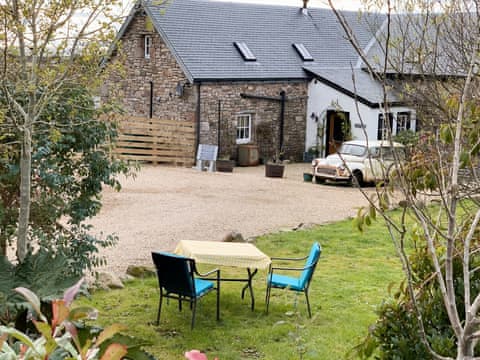 Exterior | Sanda View Cottage, Sliddery