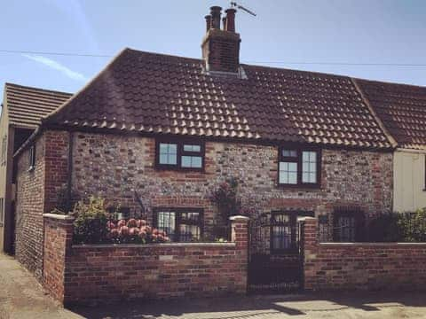 Exterior | White Stones Cottage, Caister-on-Sea, near Great Yarmouth