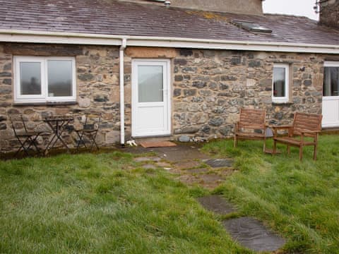 Exterior | Bakery - Bach Wen Cottages, Clynnog Fawr