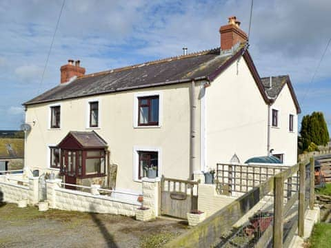 Exterior | Pengelli Cottage, Eglwyswrw, near Crymych