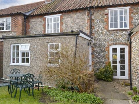 Exterior | Hollyhock Cottage - Blakeney Quayside Cottages, Blakeney, near Holt