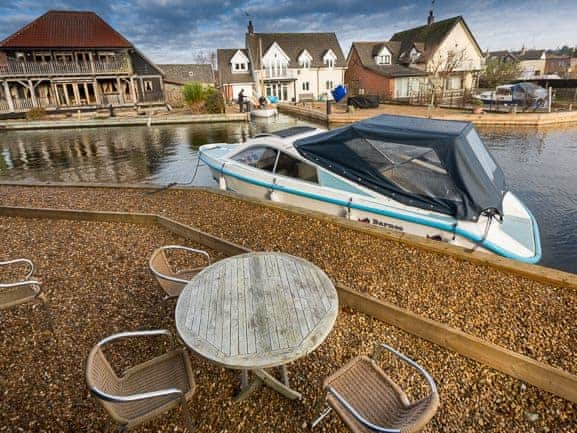 Seating area by the water | Heron, Grebe - Daisy Broad Lodges, Wroxham