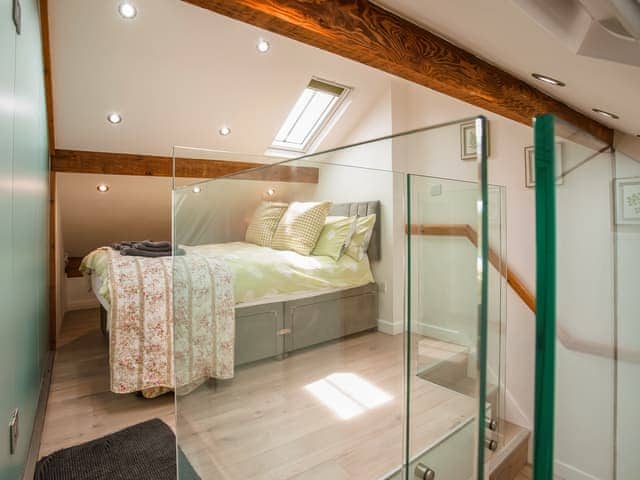 Double bedroom | Fern Cottage, Bradwell