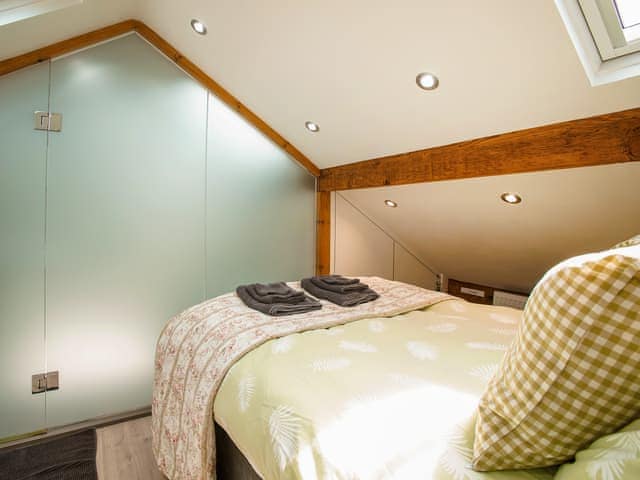 Double bedroom | Fern Cottage, Bradwell