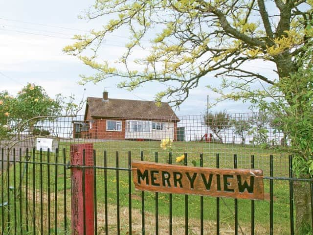 Lovely detached single storey holiday home | Merryview Bungalow, Orcop, near Hereford