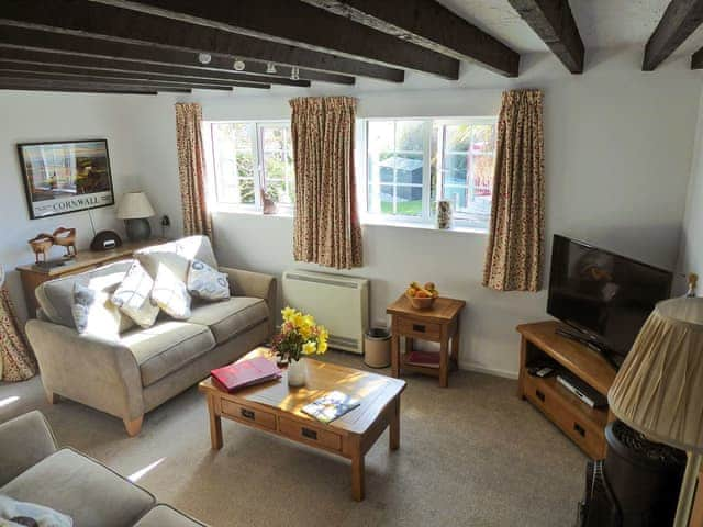 Characterful living and dining room | Kernewyck - Cartole Cottages, Pelynt, near Looe